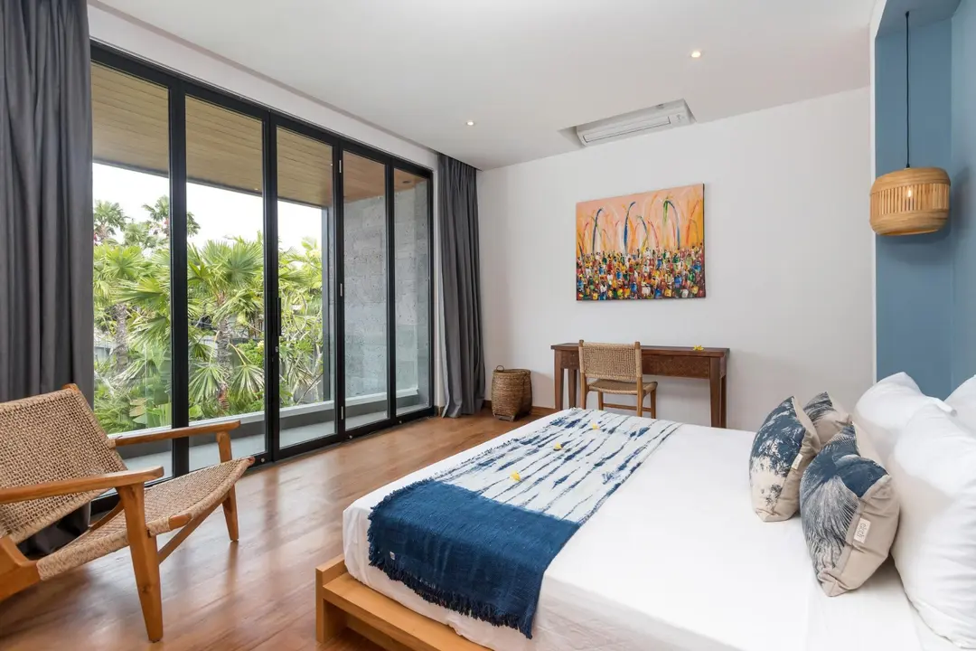 4 KAMAR TIDUR | UMALAS. Villas in Bali for Sale: Villa in Umalas, Bali for 1050 Thousands USD. Leasehold. Photo #9