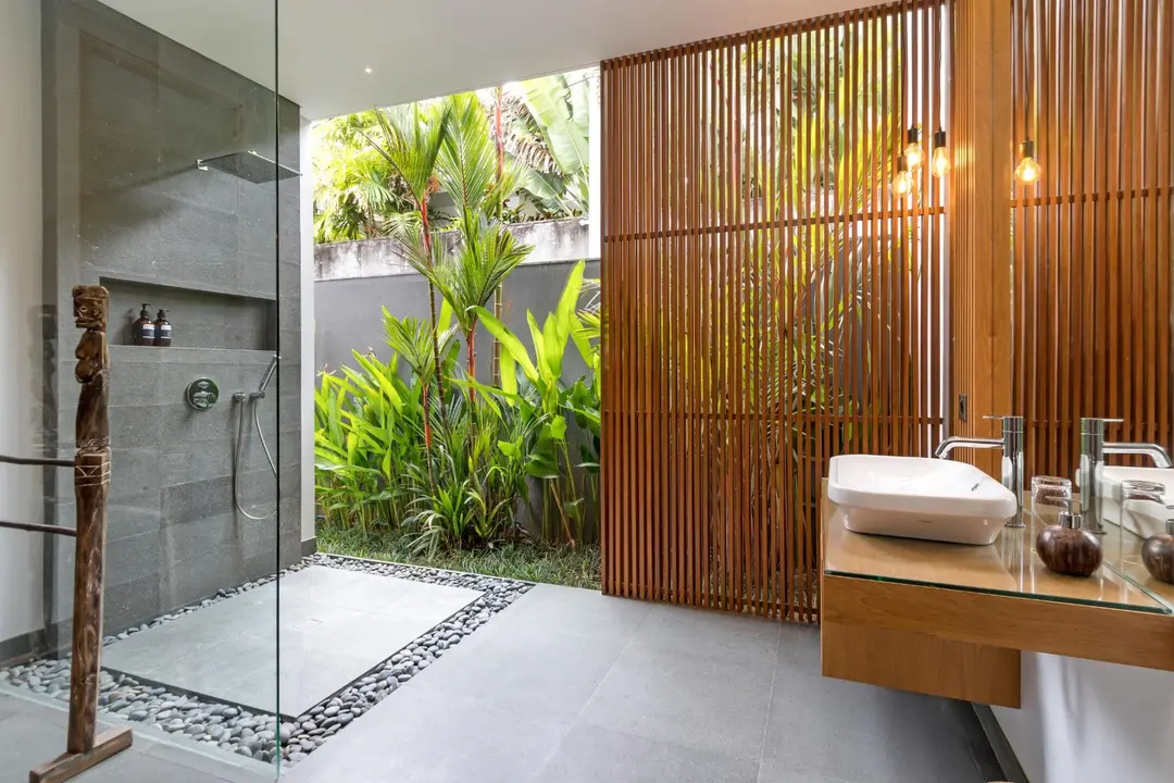 4 KAMAR TIDUR | UMALAS. Villas in Bali for Sale: Villa in Umalas, Bali for 1050 Thousands USD. Leasehold. Photo #13