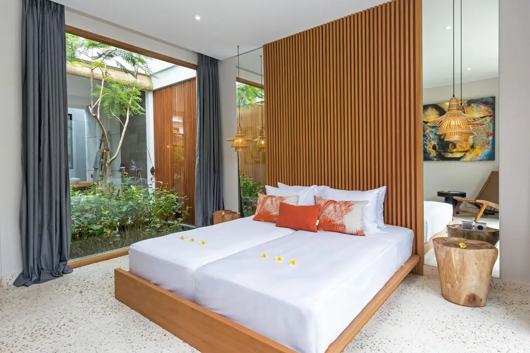 4 KAMAR TIDUR | UMALAS. Villas in Bali for Sale: Villa in Umalas, Bali for 1050 Thousands USD. Leasehold. Photo #17