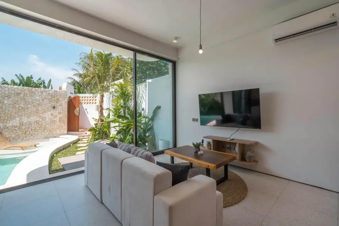 2 KAMAR TIDUR | PERERENAN. Villas in Bali for Sale: Villa in Tumbak Bayuh, Bali for 244 Thousands USD. Leasehold. Photo #6