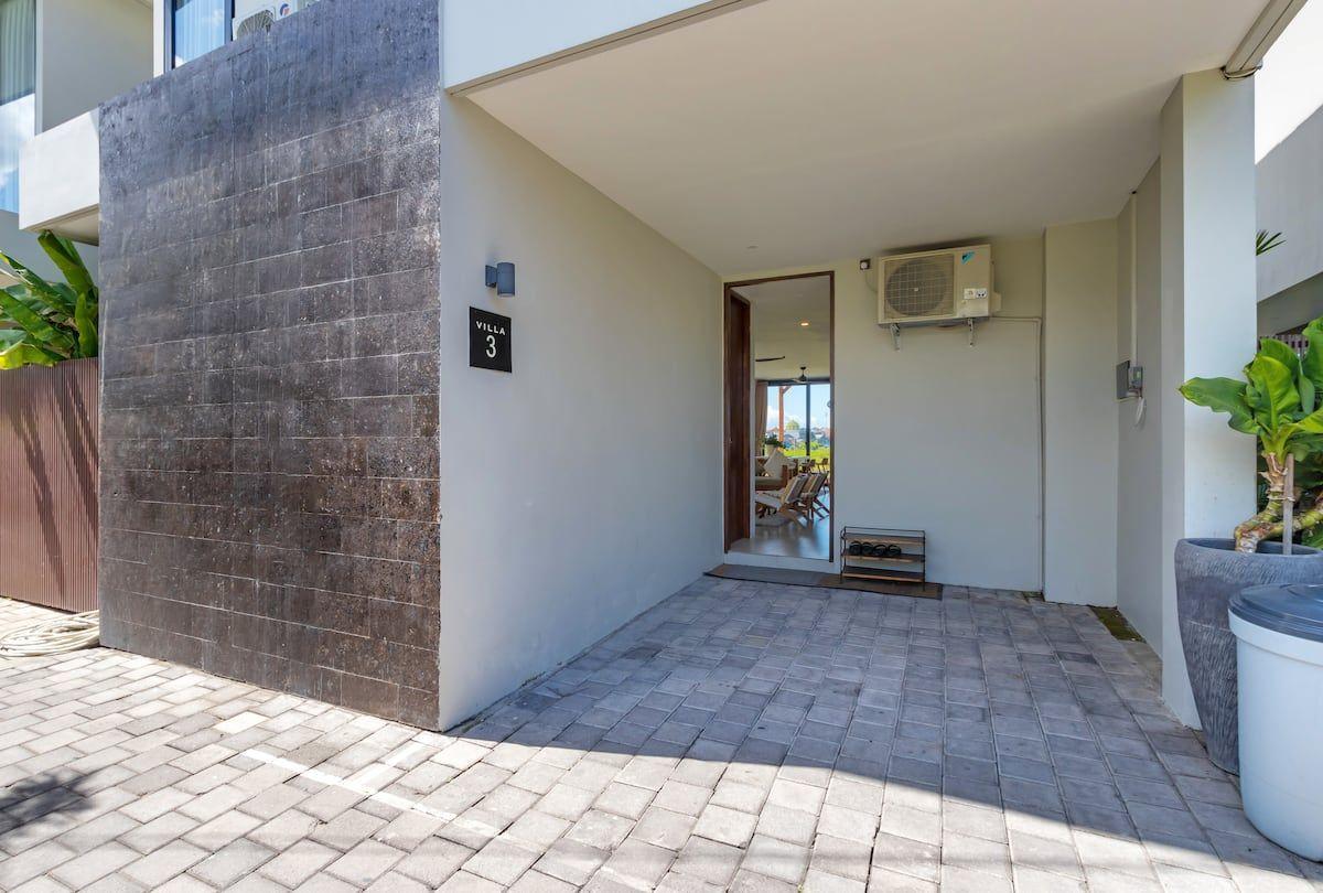 4 Kamar Tidur | Canggu. Villas in Bali for Sale: Villa in Berawa (Canggu), Bali for 400 Thousands USD. Leasehold. Photo #3