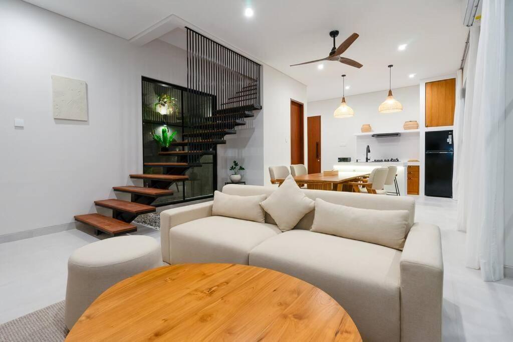 2 Kamar Tidur | Canggu. Villas in Bali for Sale: Villa in Canggu, Bali for 300 Thousands USD. Leasehold. Photo #2