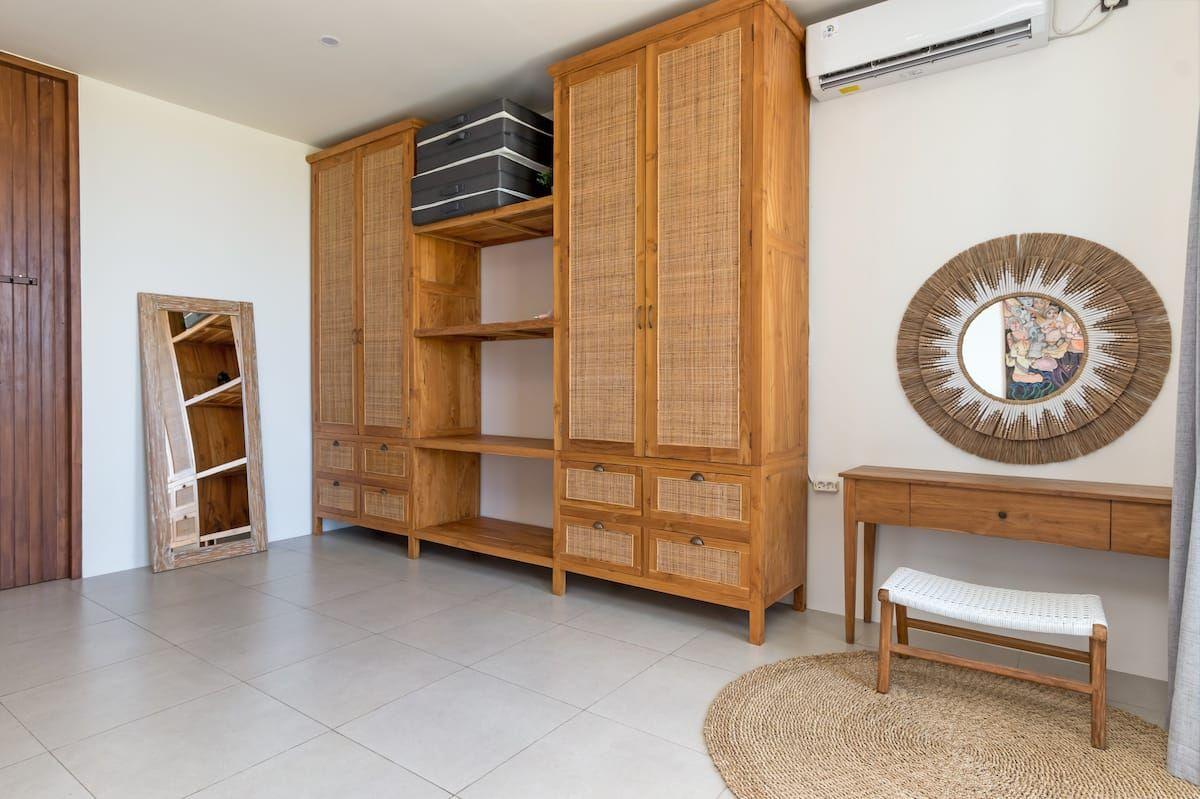 4 Kamar Tidur | Canggu. Villas in Bali for Sale: Villa in Berawa (Canggu), Bali for 400 Thousands USD. Leasehold. Photo #6
