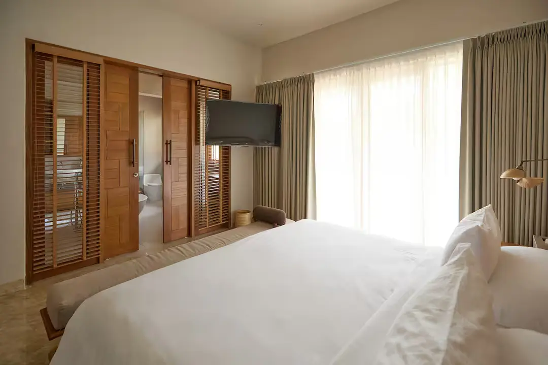 5 KAMAR TIDUR | SEMINYAK. Villas in Bali for Sale: Вилла в Семиньяк, Балиан за 1251 тыс. USD. Freehold. Фото #15