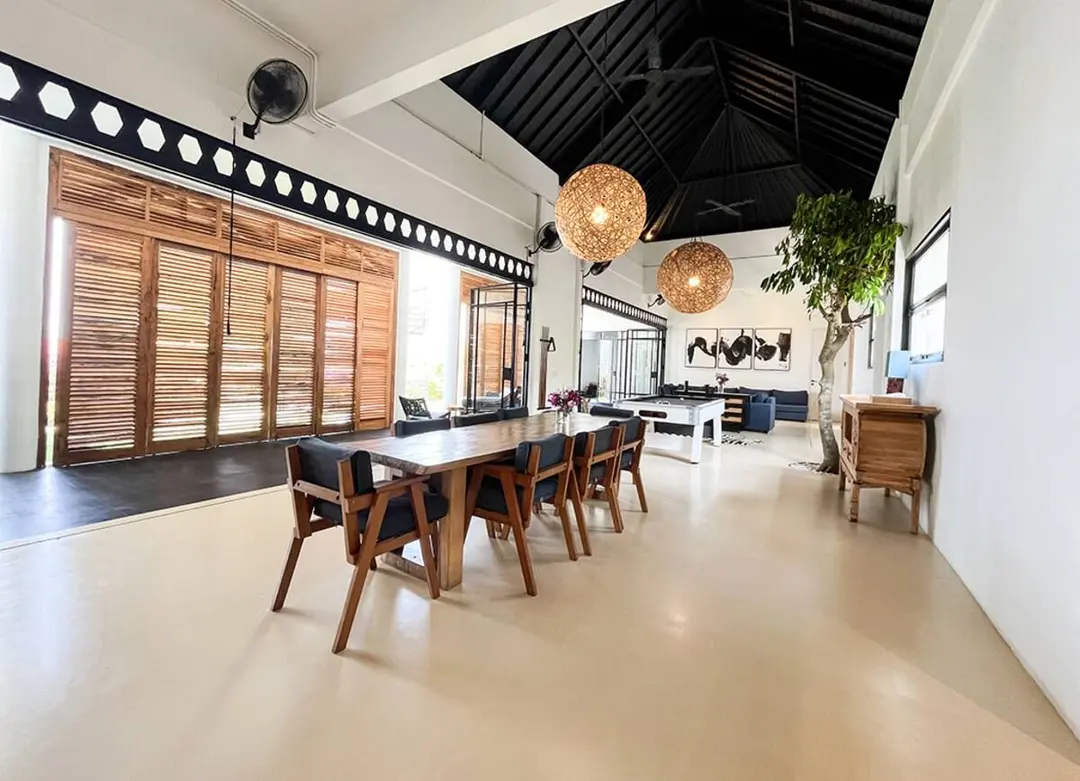 6 KAMAR TIDUR | ULUWATU. Villas in Bali for Sale: Villa in Ungasan, Bali for 1490 Thousands USD. Freehold. Photo #5