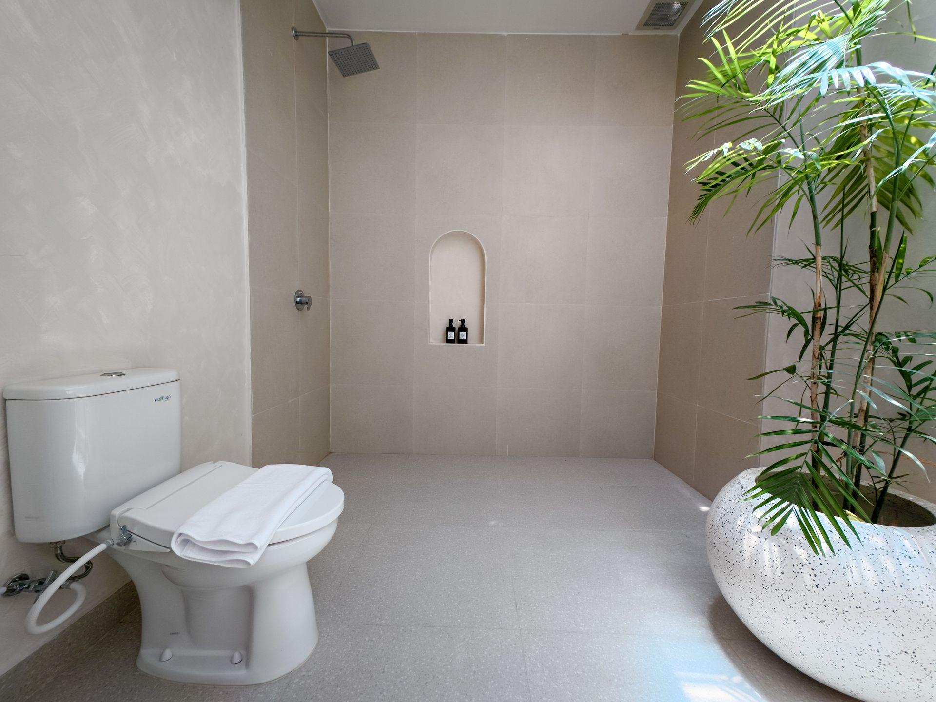 3 Kamar Tidur | Seminyak. Villas in Bali for Sale: Villa in Seminyak, Bali for 356 Thousands USD. Leasehold. Photo #13