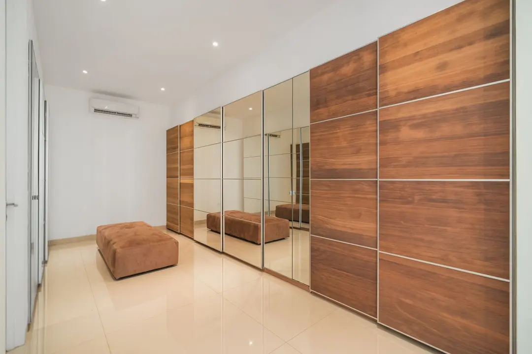 4 KAMAR TIDUR | ULUWATU. Villas in Bali for Sale: Vila di dalam Uluwatu, Bali untuk 2382 Ribuan USD. Freehold. Foto #7