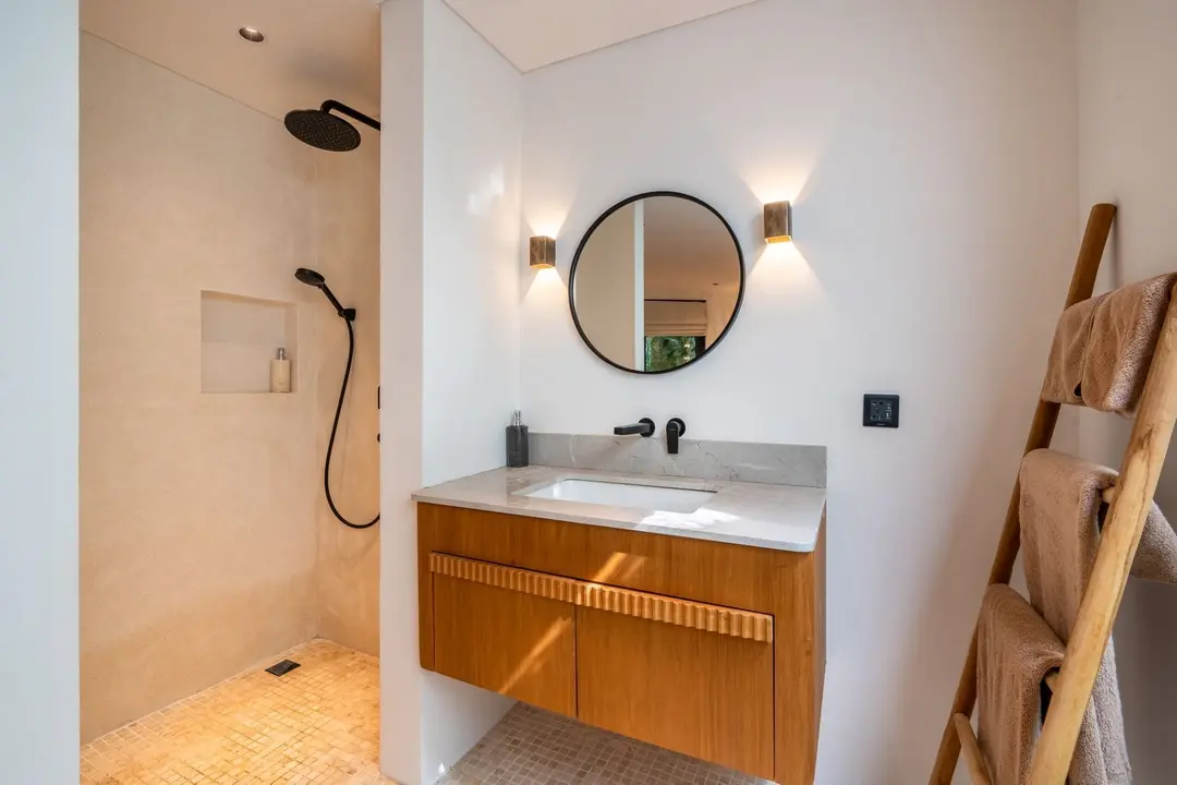 3 KAMAR TIDUR | CANGGU. Villas in Bali for Sale: Вилла в Берава (Чангу), Балиан за 545 тыс. USD. Leasehold. Фото #1