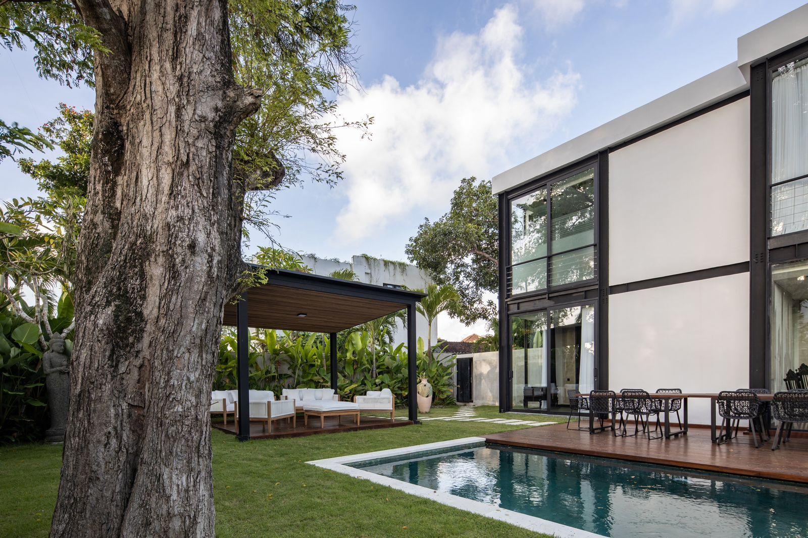 5 Kamar Tidur | Umalas. Villas in Bali for Sale: Villa in Umalas, Bali for 1199 Thousands USD. Leasehold. Photo #15
