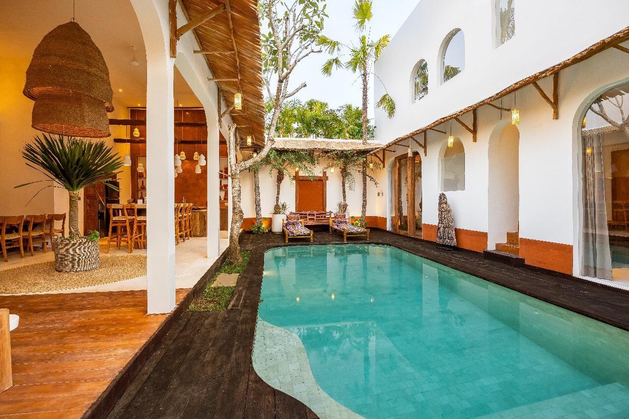 4 Kamar Tidur | Kerobokan. Villas in Bali for Sale: Вилла в Керобокан, Балиан за 480 тыс. USD. Leasehold. Фото #14