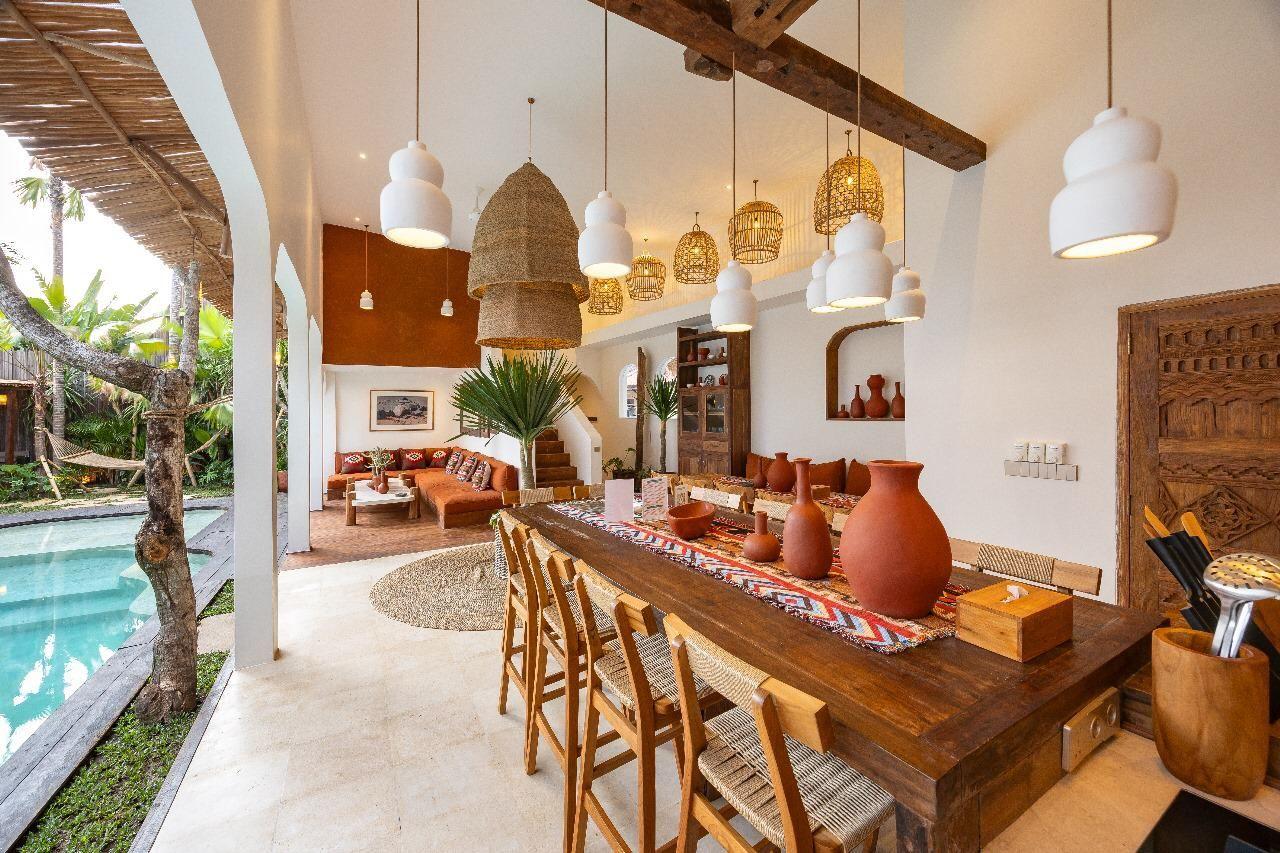 4 Kamar Tidur | Kerobokan. Villas in Bali for Sale: Вилла в Керобокан, Балиан за 480 тыс. USD. Leasehold. Фото #1