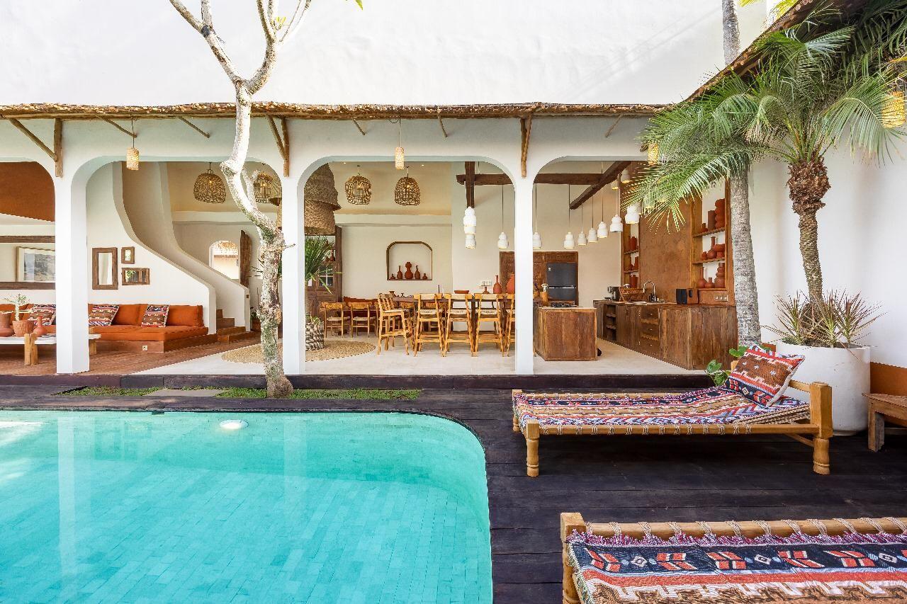4 Kamar Tidur | Kerobokan. Villas in Bali for Sale: Вилла в Керобокан, Балиан за 480 тыс. USD. Leasehold. Фото #2