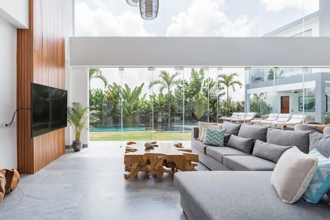 5 KAMAR TIDUR | CANGGU. Villas in Bali for Sale: Villa in Berawa (Canggu), Bali for 1990 Thousands USD. Leasehold. Photo #7