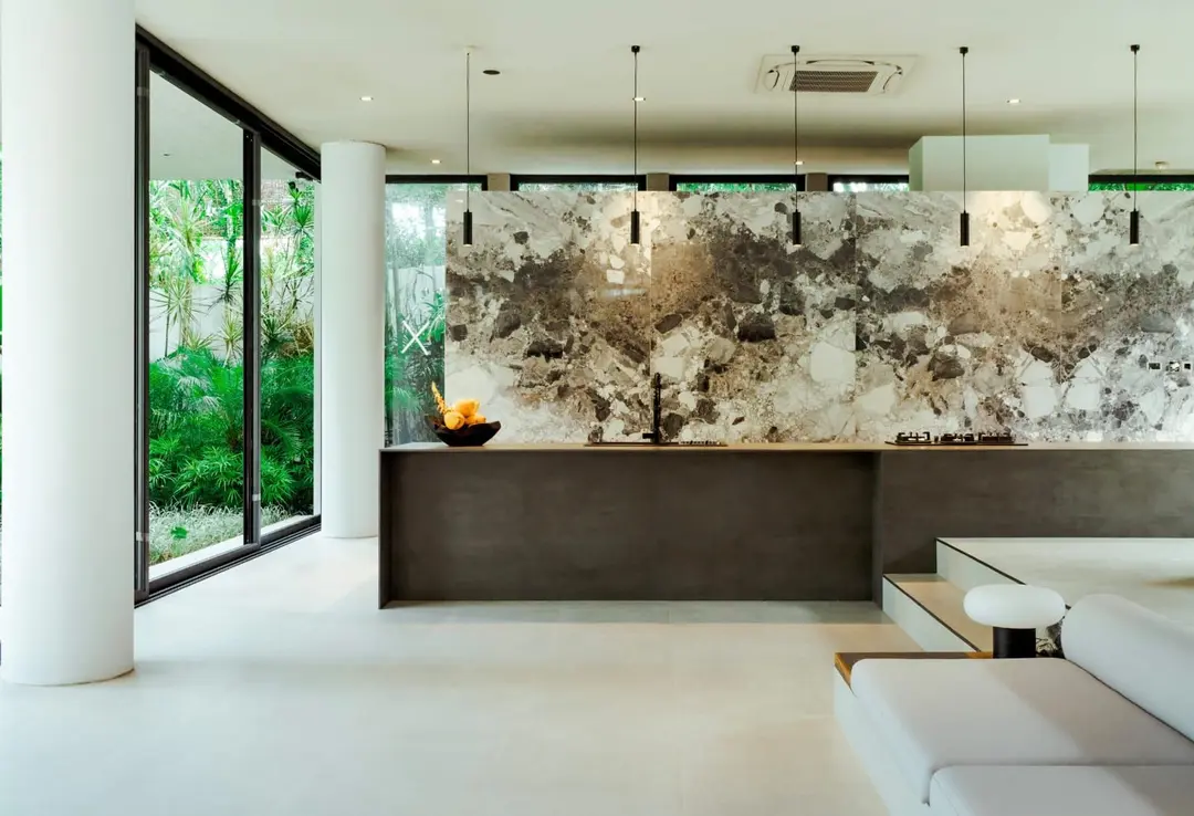6 KAMAR TIDUR | PERERENAN. Villas in Bali for Sale: Villa in Pererenan (Canggu), Bali for 4100 Thousands USD. Freehold. Photo #6
