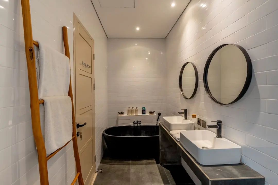 2 KAMAR TIDUR | CANGGU. Villas in Bali for Sale: Вилла в Берава (Чангу), Балиан за 189 тыс. USD. Leasehold. Фото #4