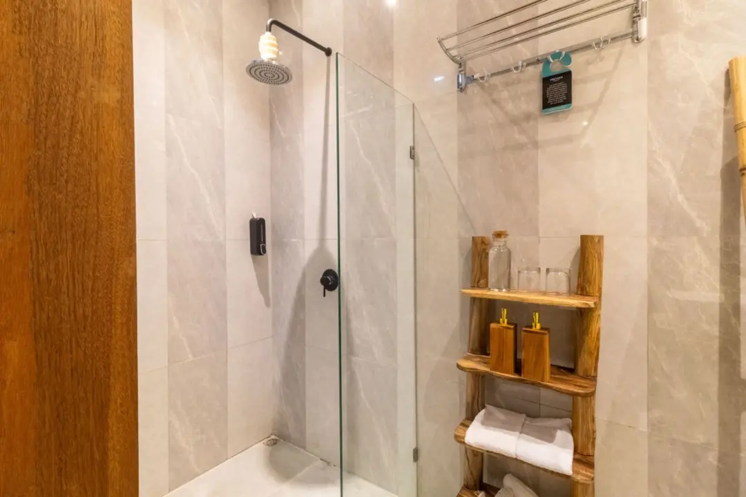 2 KAMAR TIDUR | CANGGU. Villas in Bali for Sale: Вилла в Берава (Чангу), Балиан за 189 тыс. USD. Leasehold. Фото #3