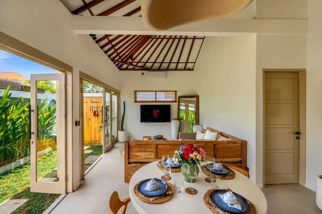 2 KAMAR TIDUR | CANGGU. Villas in Bali for Sale: Вилла в Берава (Чангу), Балиан за 189 тыс. USD. Leasehold. Фото #17