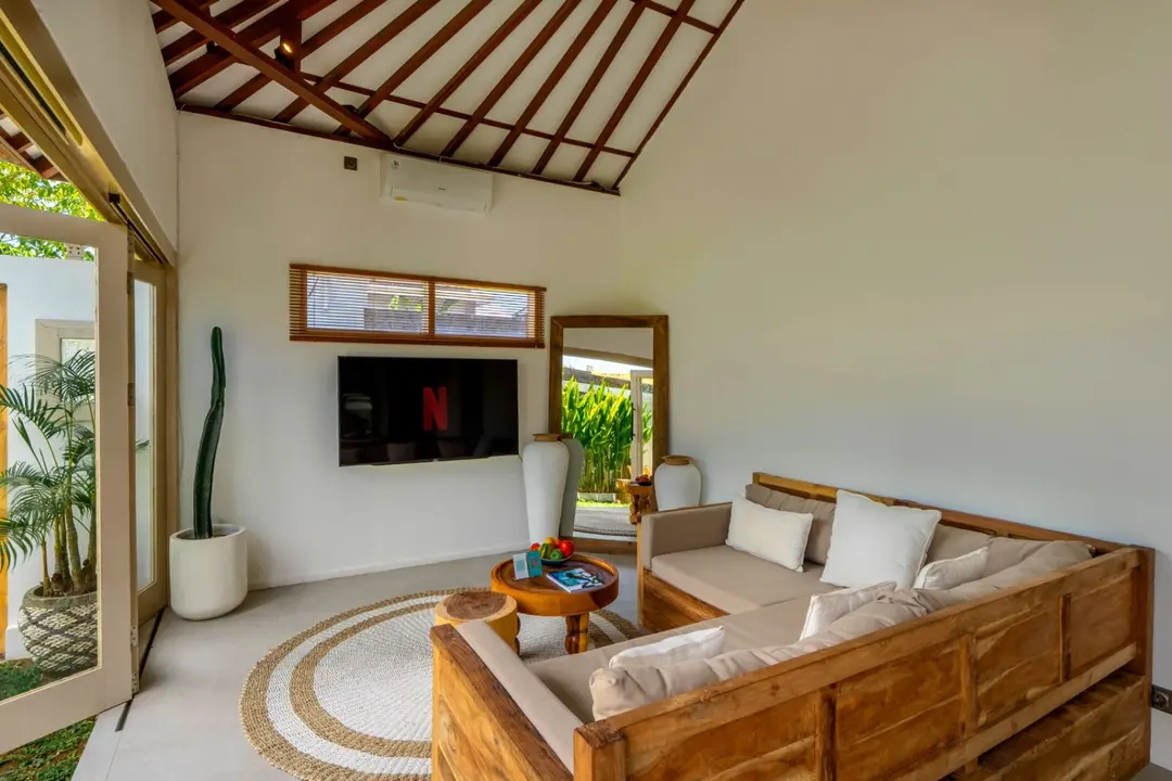 2 KAMAR TIDUR | CANGGU. Villas in Bali for Sale: Вилла в Берава (Чангу), Балиан за 189 тыс. USD. Leasehold. Фото #11