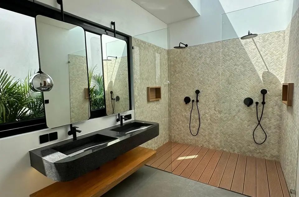 4 Kamar Tidur | Tumbak Bayuh. Villas in Bali for Sale: Villa in Tumbak Bayuh, Bali for 446 Thousands USD. Leasehold. Photo #6