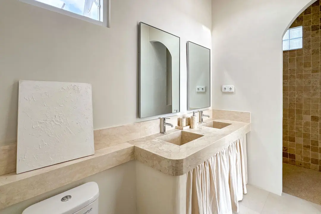 2 KAMAR TIDUR | CANGGU. Villas in Bali for Sale: Vila di dalam Padonan, Bali untuk 269 Ribuan USD. Leasehold. Foto #2
