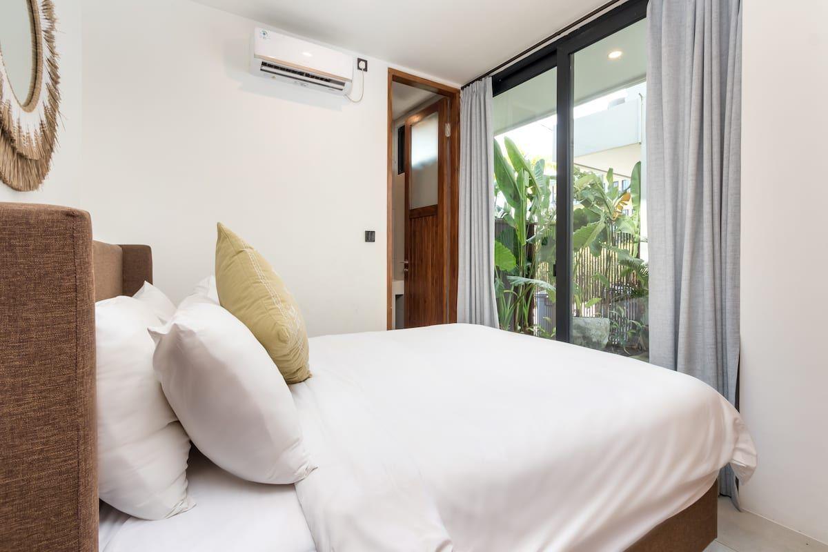 4 Kamar Tidur | Canggu. Villas in Bali for Sale: Villa in Berawa (Canggu), Bali for 400 Thousands USD. Leasehold. Photo #11