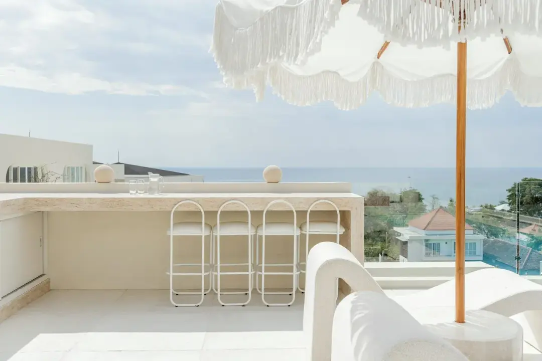 5 KAMAR TIDUR | ULUWATU. Villas in Bali for Sale: Villa in Pecatu, Bali for 1800 Thousands USD. Leasehold. Photo #6
