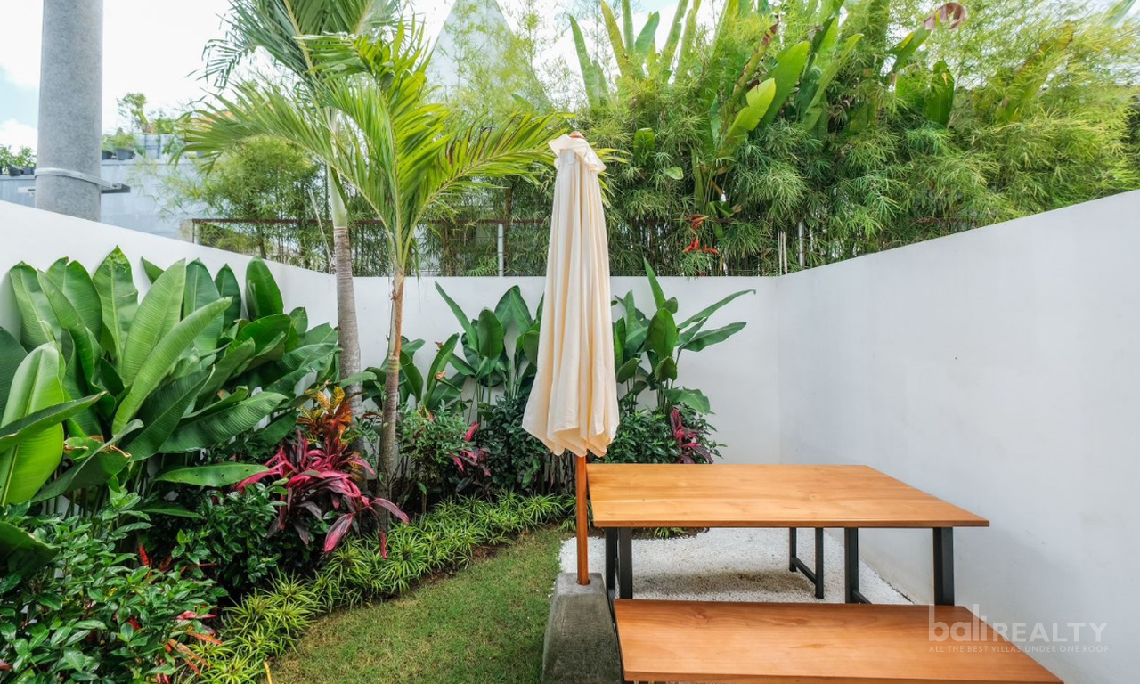 Newly Built One-Bedroom Townhouses with Modern Loft Design in Prime Tumbak Bayuh Location. Villas in Bali for Sale: Вилла в Чангу, Балиан за 87 тыс. USD. Leasehold. Фото #7