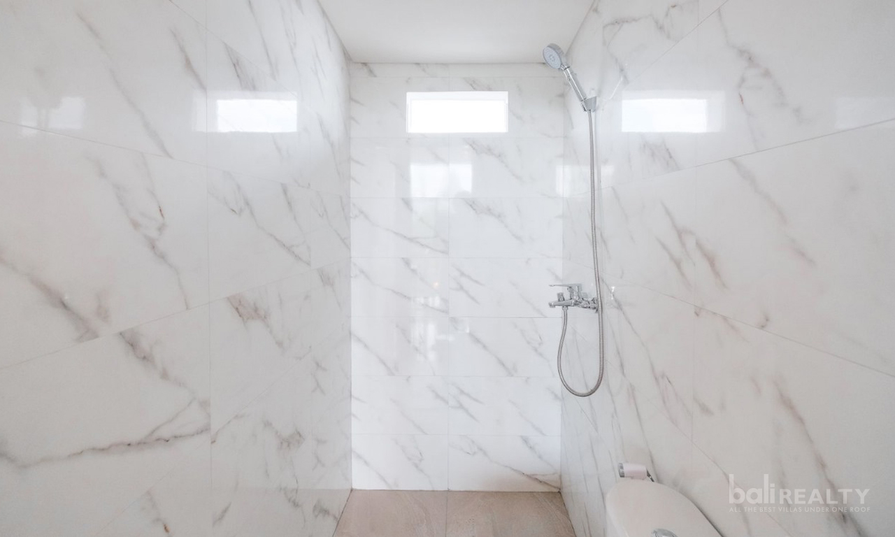 Newly Built One-Bedroom Townhouses with Modern Loft Design in Prime Tumbak Bayuh Location. Villas in Bali for Sale: Вилла в Чангу, Балиан за 87 тыс. USD. Leasehold. Фото #6