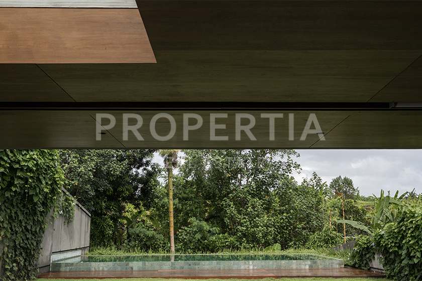 Exquisite Villa In Timeless Design In Tumbak Bayuh. Villas in Bali for Sale: Вилла в Tumbak Bayuh, Балиан за 1310 тыс. USD. Leasehold. Фото #11