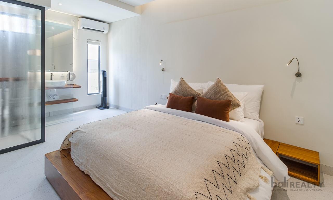 Brand New 4 Bedroom Villa with Unique Design in Seminyak – Promising High Return on Investment. Villas in Bali for Sale: Вилла в Семиньяк, Балиан за 349 тыс. USD. Leasehold. Фото #10