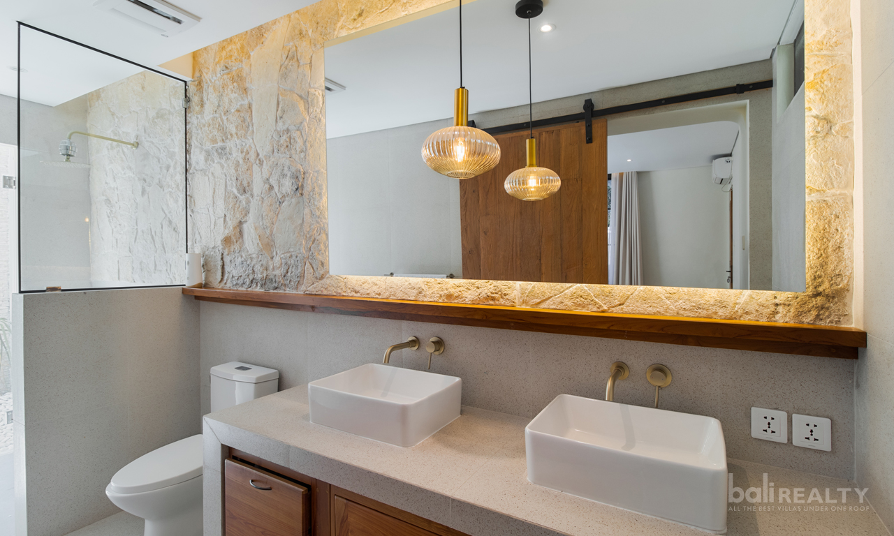 Brand New 4 Bedroom Villa with Unique Design in Seminyak – Promising High Return on Investment. Villas in Bali for Sale: Вилла в Семиньяк, Балиан за 349 тыс. USD. Leasehold. Фото #6