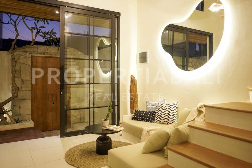 Tropical Inspired Villa Design In Seminyak. Villas in Bali for Sale: Vila di dalam Seminyak, Bali untuk 4,5 Miliar IDR. Leasehold. Foto #11