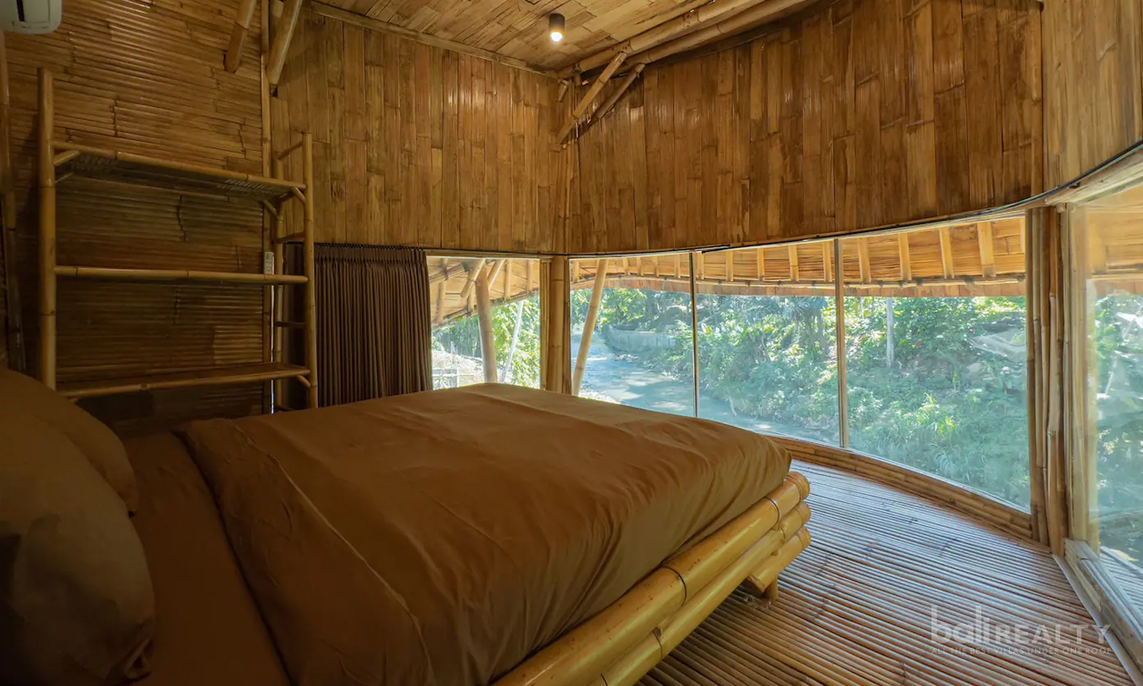 Unique Two-Bedroom Villa with Bamboo Tower Design in Serene Kaba-Kaba, Tabanan. Villas in Bali for Sale: Вилла в Табанан, Балиан за 100 тыс. USD. Leasehold. Фото #3