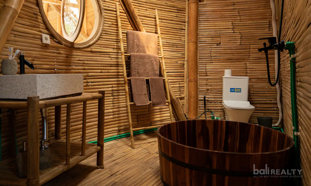 Unique Two-Bedroom Villa with Bamboo Tower Design in Serene Kaba-Kaba, Tabanan. Villas in Bali for Sale: Вилла в Табанан, Балиан за 100 тыс. USD. Leasehold. Фото #4