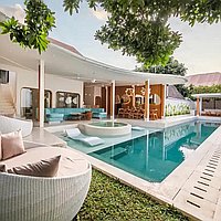 5 Kamar Tidur | Umalas. Villas in Bali for Sale: Villa in Umalas, Bali for 780 Thousands USD. Leasehold. Preview photo #1