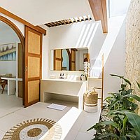 3 KAMAR TIDUR | ULUWATU. Villas in Bali for Sale: Villa in Pecatu, Bali for 650 Thousands USD. Freehold. Preview photo #1