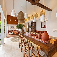 4 Kamar Tidur | Kerobokan. Villas in Bali for Sale: Вилла в Керобокан, Балиан за 480 тыс. USD. Leasehold. Предварительный просмотр фото #1