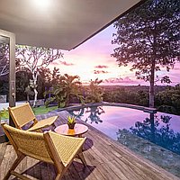 6 KAMAR TIDUR | ULUWATU. Villas in Bali for Sale: Villa in Pecatu, Bali for 1990 Thousands USD. Freehold. Preview photo #1