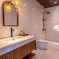 3 Kamar Tidur | Seminyak. Villas in Bali for Sale: Vila di dalam Seminyak, Bali untuk 356 Ribuan USD. Leasehold. Pratinjau foto #6