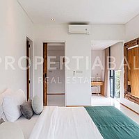 Gorgeous Villa Walking Distance To The Beach. Villas in Bali for Sale: Вилла в Переренан (Чангу), Балиан за 725 тыс. USD. Leasehold. Предварительный просмотр фото #8