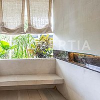 Luxurious Riverside Villa In Tumbak Bayuh. Villas in Bali for Sale: Вилла в Tumbak Bayuh, Балиан за 2290 тыс. USD. Freehold. Предварительный просмотр фото #13