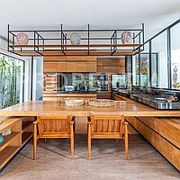 Luxurious Riverside Villa In Tumbak Bayuh. Villas in Bali for Sale: Вилла в Tumbak Bayuh, Балиан за 2290 тыс. USD. Freehold. Предварительный просмотр фото #1