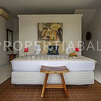 Beautiful Family Villa In Uluwatu. Villas in Bali for Sale: Вилла в Улувату, Балиан за 533 тыс. USD. Freehold. Предварительный просмотр фото #3