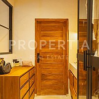 Cozy Modern Villa In Prime Berawa. Villas in Bali for Sale: Vila di dalam Berawa (Canggu), Bali untuk 3,4 Miliar IDR. Leasehold. Pratinjau foto #12