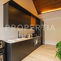 Cozy Modern Villa In Prime Berawa. Villas in Bali for Sale: Вилла в Берава (Чангу), Балиан за 202 тыс. USD. Leasehold. Предварительный просмотр фото #2