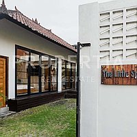Cozy Modern Villa In Prime Berawa. Villas in Bali for Sale: Vila di dalam Berawa (Canggu), Bali untuk 3,4 Miliar IDR. Leasehold. Pratinjau foto #20