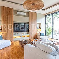 Ultimate Coastal Living In Pererenan. Villas in Bali for Sale: Вилла в Переренан (Чангу), Балиан за 1108 тыс. USD. Leasehold. Предварительный просмотр фото #1