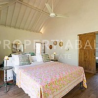 Stunning Traditional Villa In Bingin Steps From The Beach. Villas in Bali for Sale: Вилла в Бингин, Балиан за 2022 тыс. USD. Leasehold. Предварительный просмотр фото #13