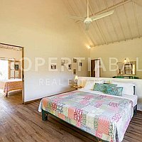 Stunning Traditional Villa In Bingin Steps From The Beach. Villas in Bali for Sale: Вилла в Бингин, Балиан за 2022 тыс. USD. Leasehold. Предварительный просмотр фото #11