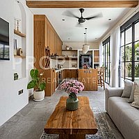 Modern Tropical Oasis In Balangan. Villas in Bali for Sale: Вилла в Баланган, Балиан за 19,7 млн. RUB. Leasehold. Предварительный просмотр фото #1